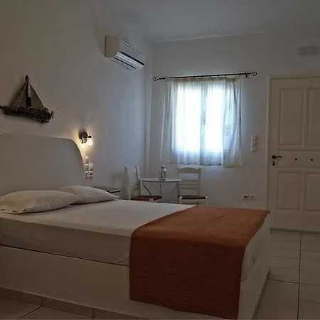 Hotel Plakes Sunset 3*
